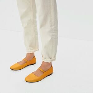 Everlane The Mary Jane Leather Mary Jane Yellow Flat Size 9